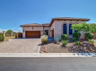 8529 E Lynwood St, Mesa, AZ 85207
