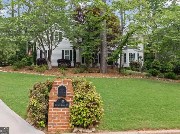 11165 Bentley Chase Dr, Johns Creek, GA 30097
