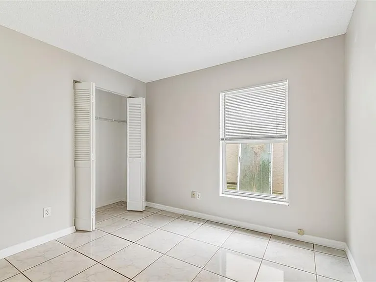 10105 Sea Spray Pl — Photo 31