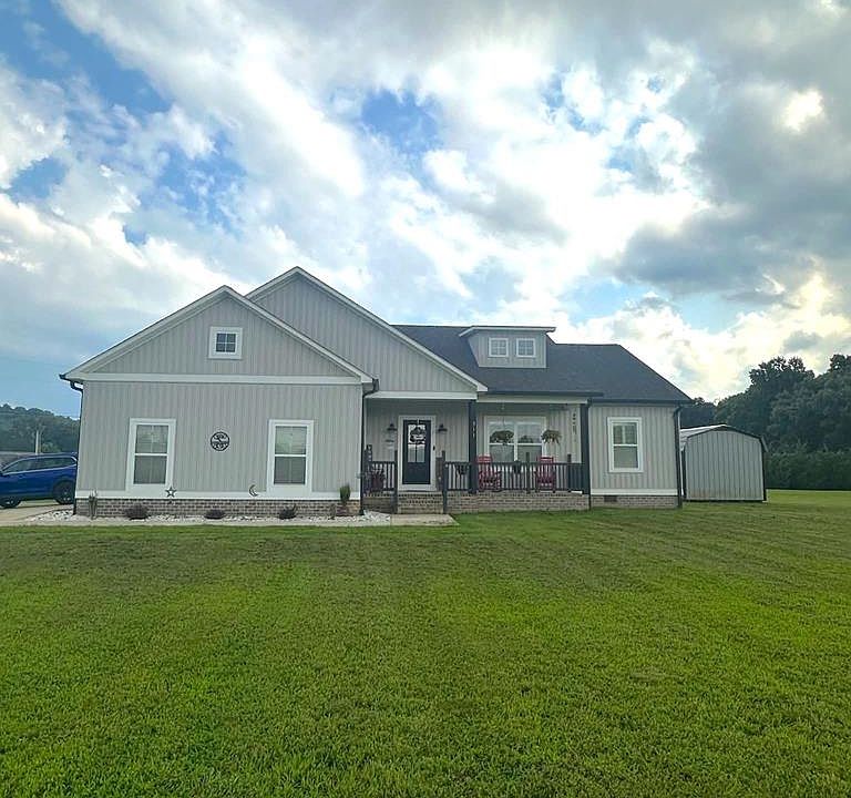 1st image of 311 Autumn Hills Dr