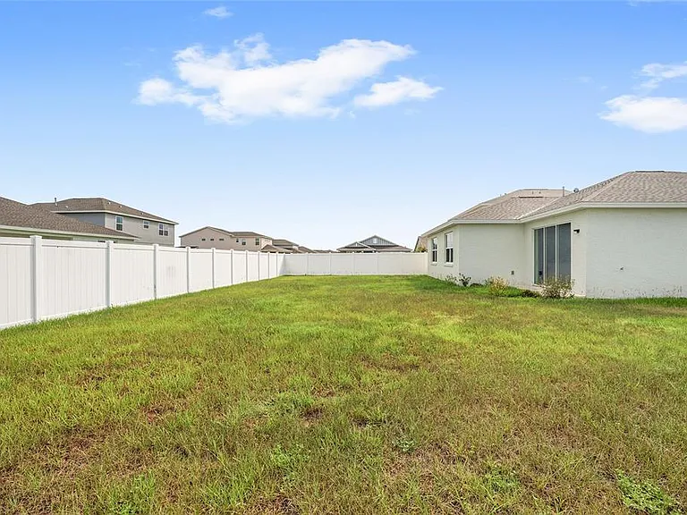 6175 SW 74th Ct — Photo 18