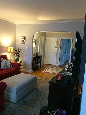 1st image of 6 Presidents Ln Unit 10