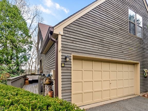 2nd image of 47 Manchester Ln #A