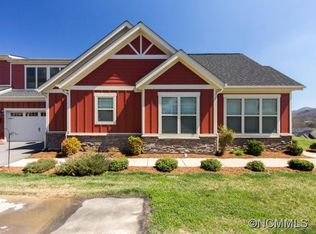 27 Brookstone Pl, Candler, NC 28715
