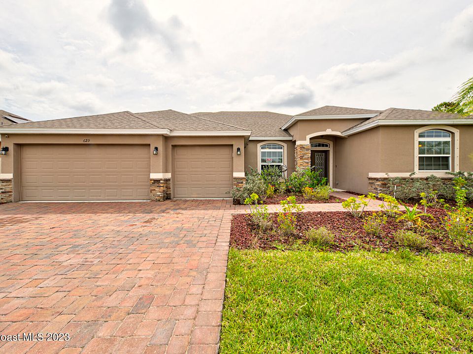 1st image of 629 Easton Forest Cir SE