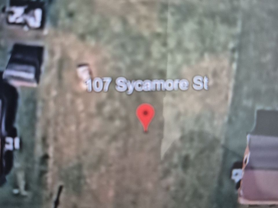 1st image of 107 Sycamore St