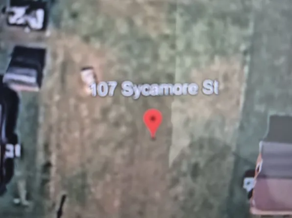107 Sycamore St, Columbia, TN 38401