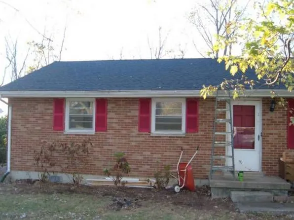 3713 Red River Dr, Lexington, KY 40517