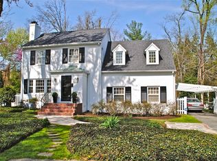 213 Lawton St, Falls Church, VA 22046