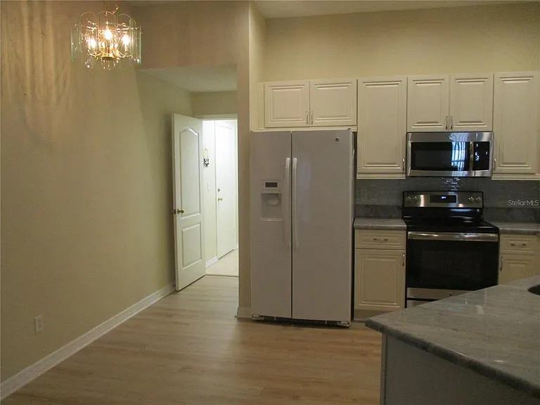 1256 Corinth Greens Dr — Photo 7