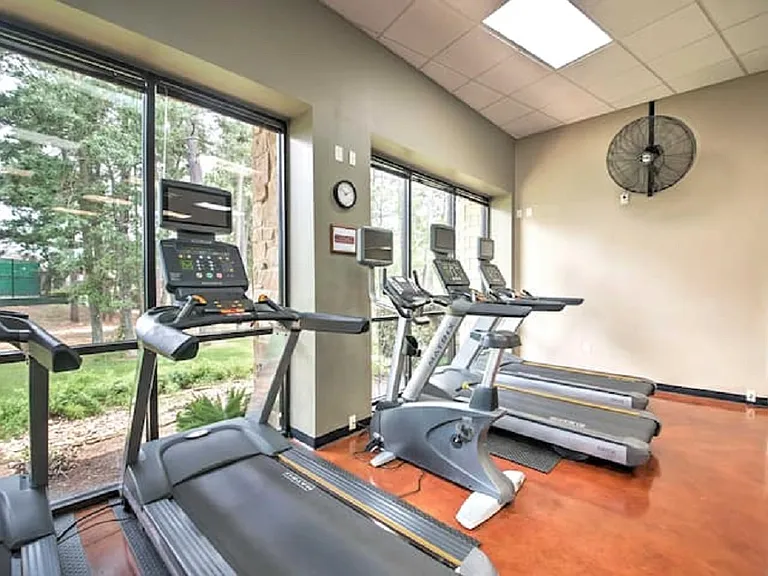 12600 Melville Dr #328 — Photo 13