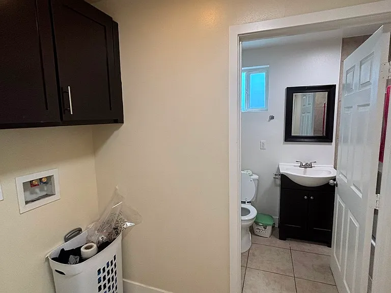 5913 Denver Ave — Photo 13