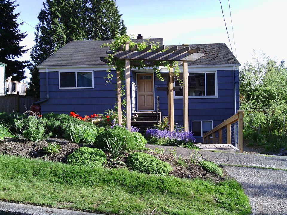 1st image of 311 NE 162nd St