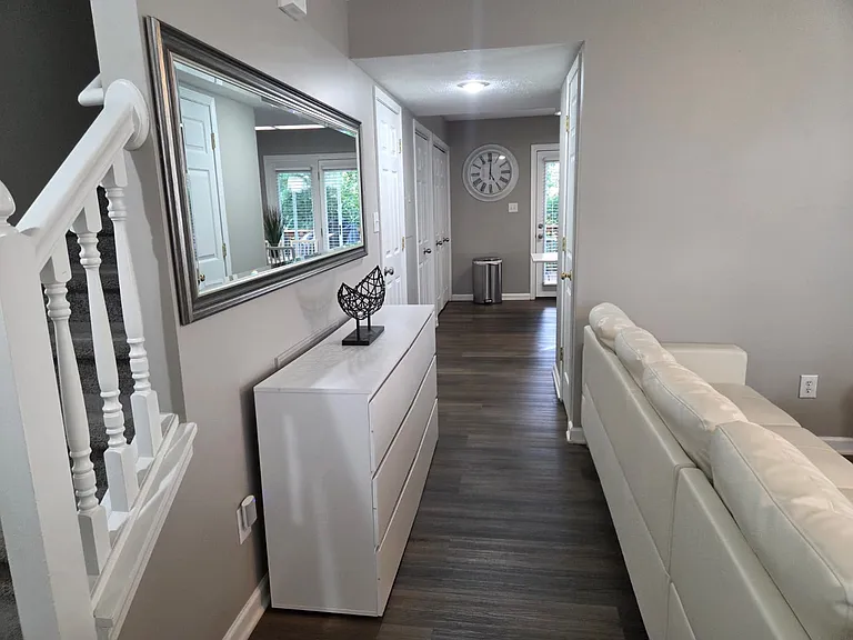 3477 S Oaklawn Cir #1 — Photo 13