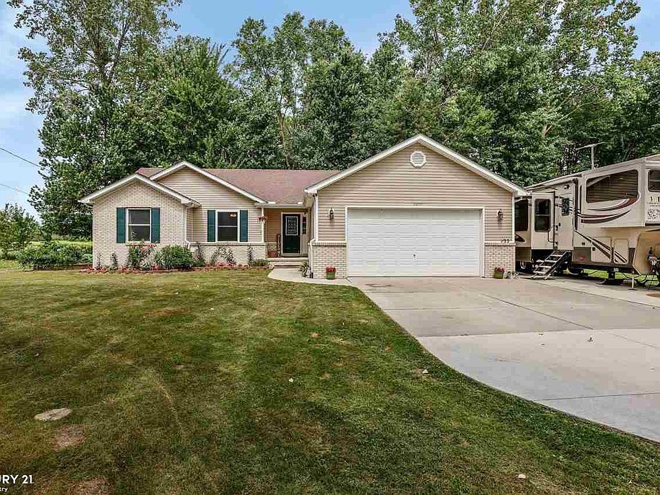 8470 Broadbridge Rd, Fair Haven, MI 48023 Zillow