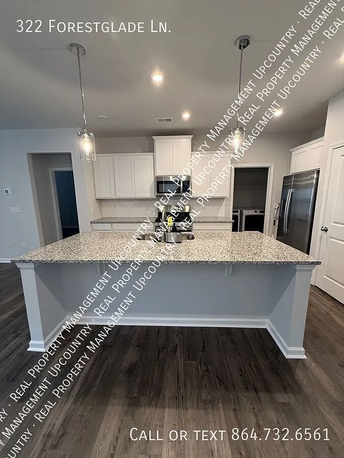 Welcome Home to the Heart of Simpsonville! — Photo 4