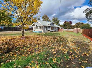 772 SW Washington St, Dallas, OR 97338