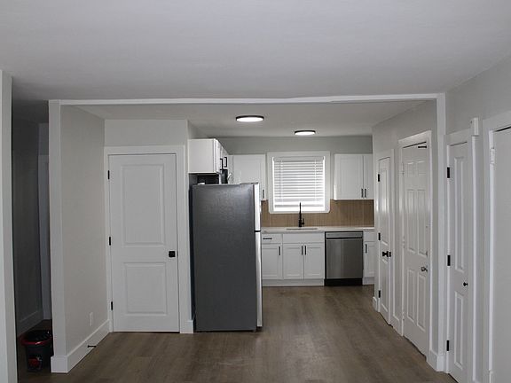 3rd image of 601 Tatum St APT 2D