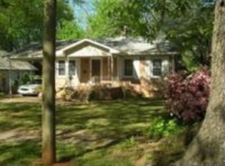 308 S Fairplay St, Seneca, SC 29678