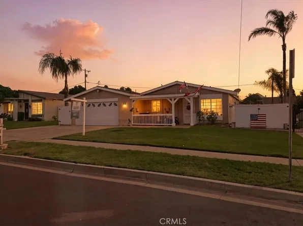 22121 Mavis St, Grand Terrace, CA 92313