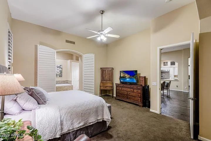 8010 E Wingspan Way — Photo 18