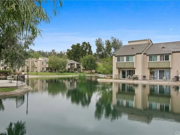 25716 Player Dr Unit T7, Santa Clarita, CA 91355