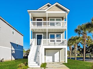 8 Bay Breeze Ln, Beaufort, SC 29907