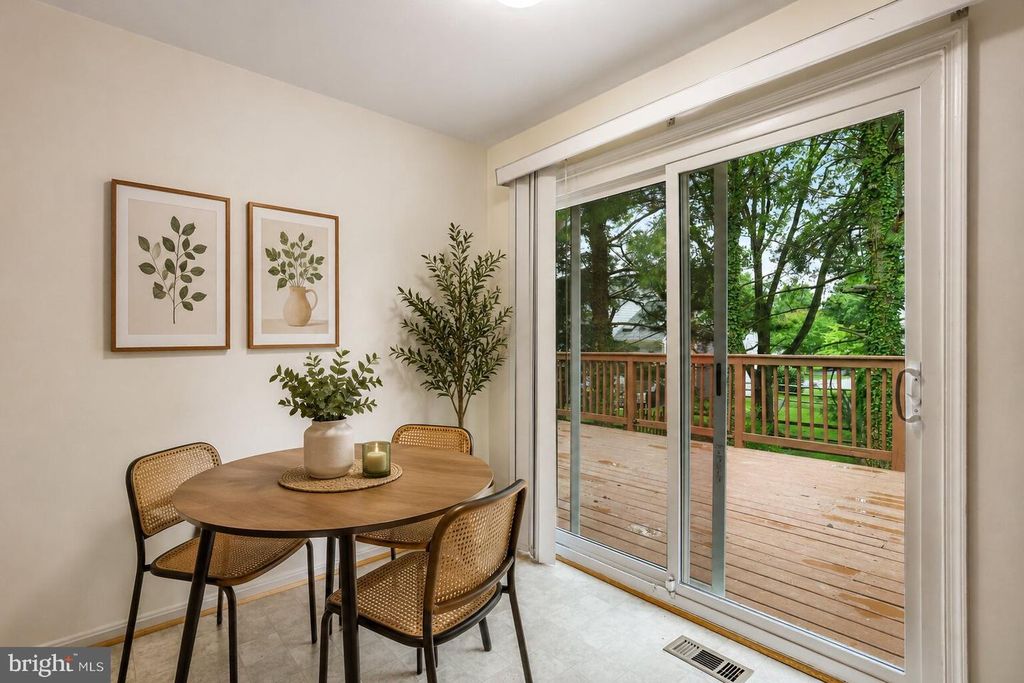 17303 Buehler Rd, Olney, MD - View 6