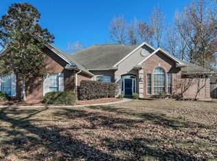 1191 Springwater Dr, Mandeville, LA 70471