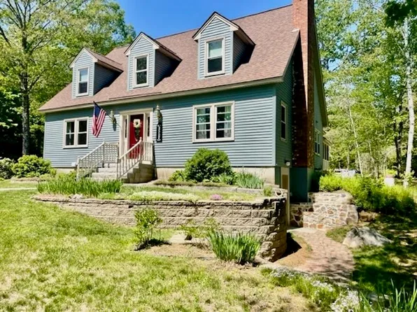 329 Sargent Road, Gilmanton, NH 03237