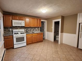 37 Lewis St #1, Haverhill, MA 01830