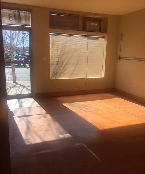 113 W Chaco St #113 — Photo 3