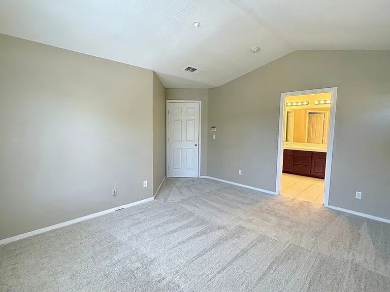4061 Hemingway Cmn — Photo 15