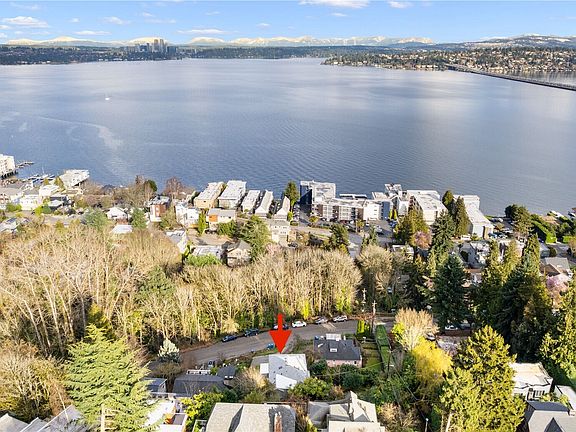 2nd image of 3312 S Lane Street