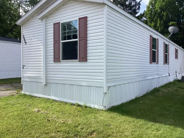 3520 Boyne Blvd NW #330, Grand Rapids, MI 49544