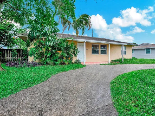 5600 SW 39th St, Davie, FL 33314