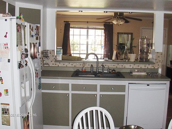 3rd image of 115 Sorority Dr