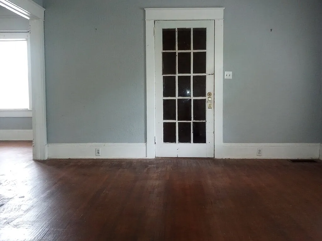 2 bed, 1.0 bath, $850 — Photo 3