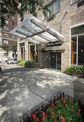 Rented by Manhattan Skyline | media 3