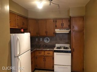 2756 Cranston Rd, Philadelphia, PA 19131