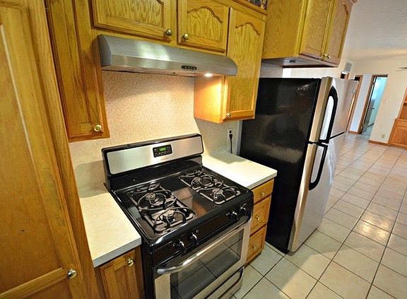 3rd image of 203 N 34th St