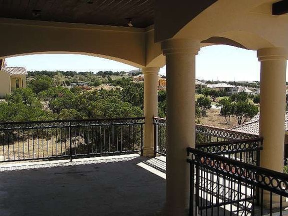 2nd image of 108 Golden Bear Dr