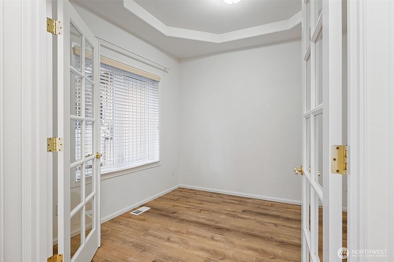 4th image of 15733 NE 165th St
