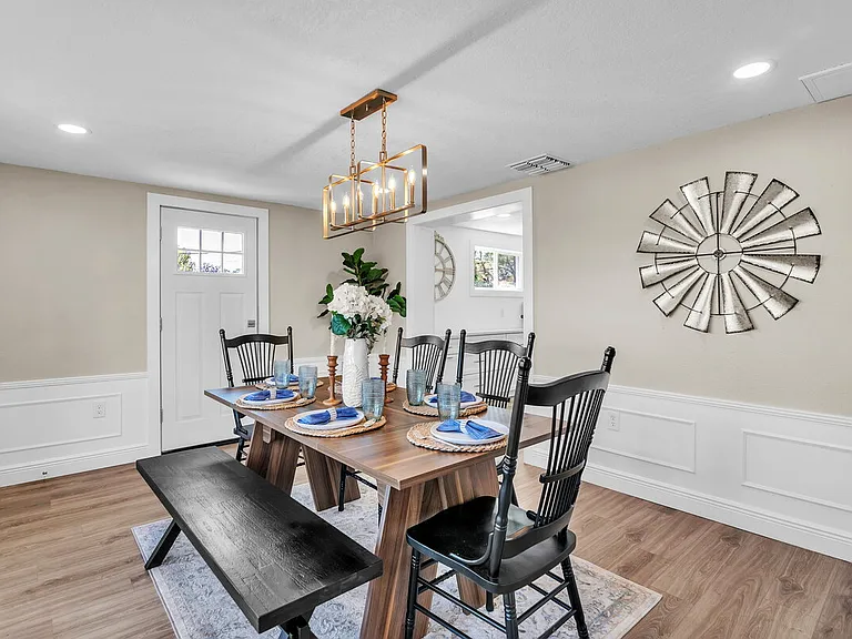 11416 Pine Forest Dr — Photo 15