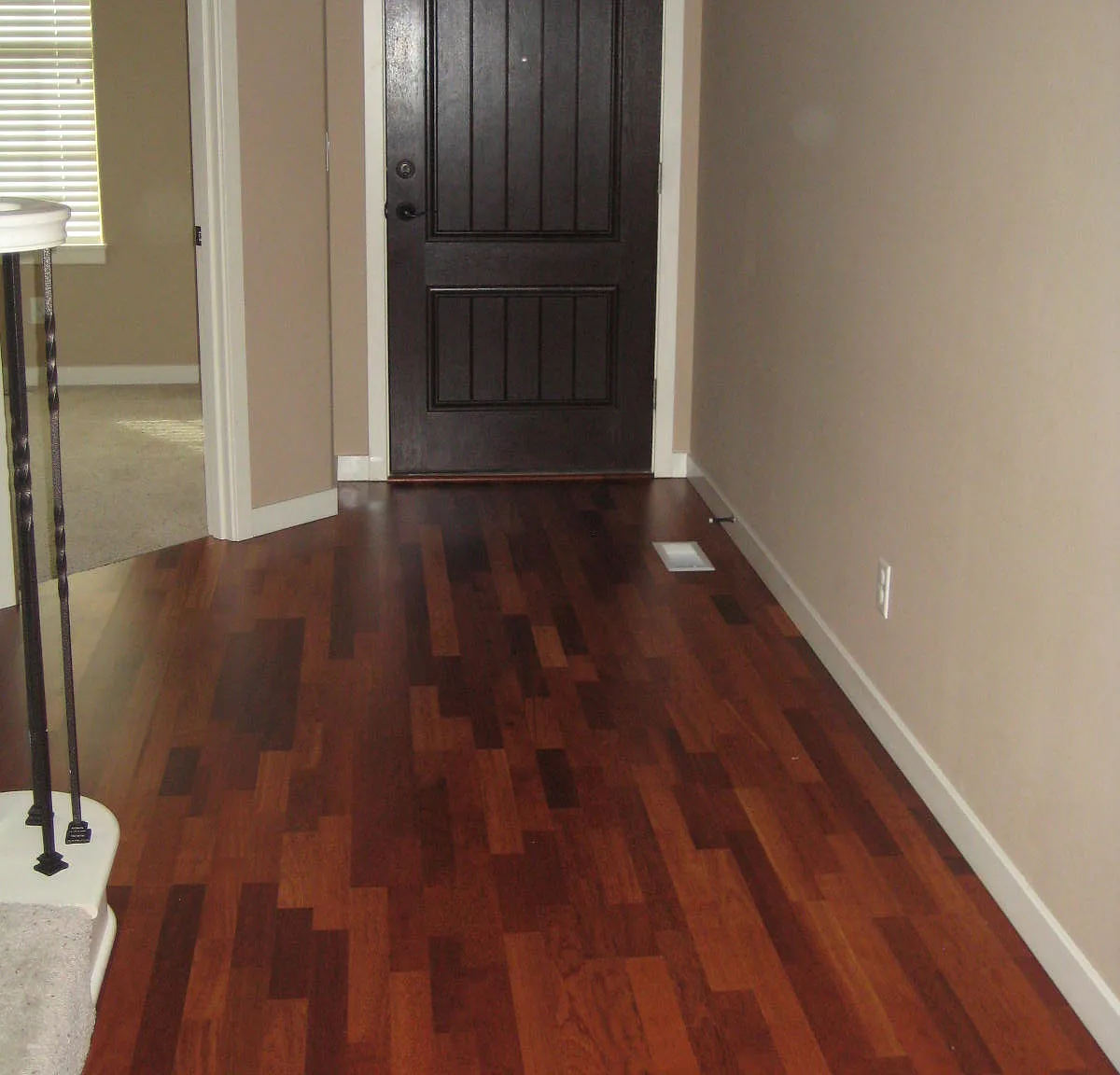 4 bed, 2.5 bath, 2252 sqft, $2,900 — Photo 2