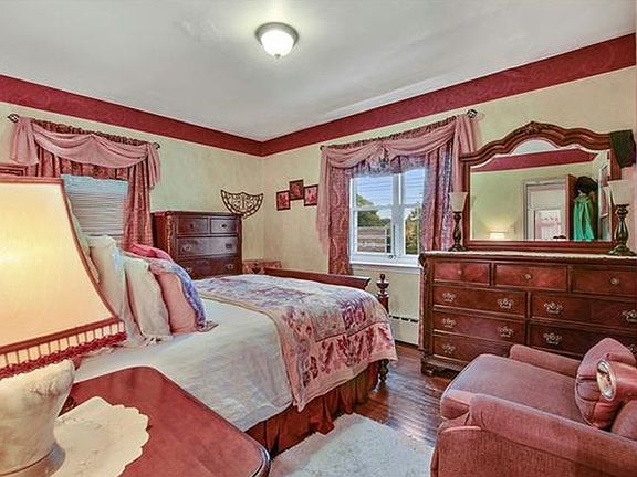 3rd image of 2019 Pitman Ave
