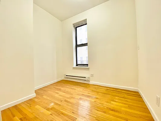 Rented by Oxford Property Group | media 13