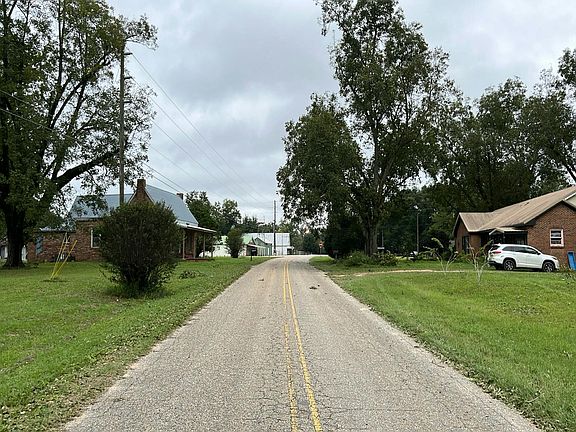 4th image of 7029 County Road 105