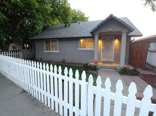 522 S Lincoln Way, Galt, CA 95632