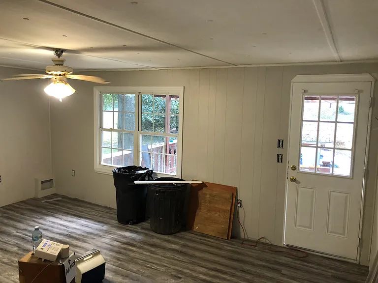 200 Village Pl — Photo 4